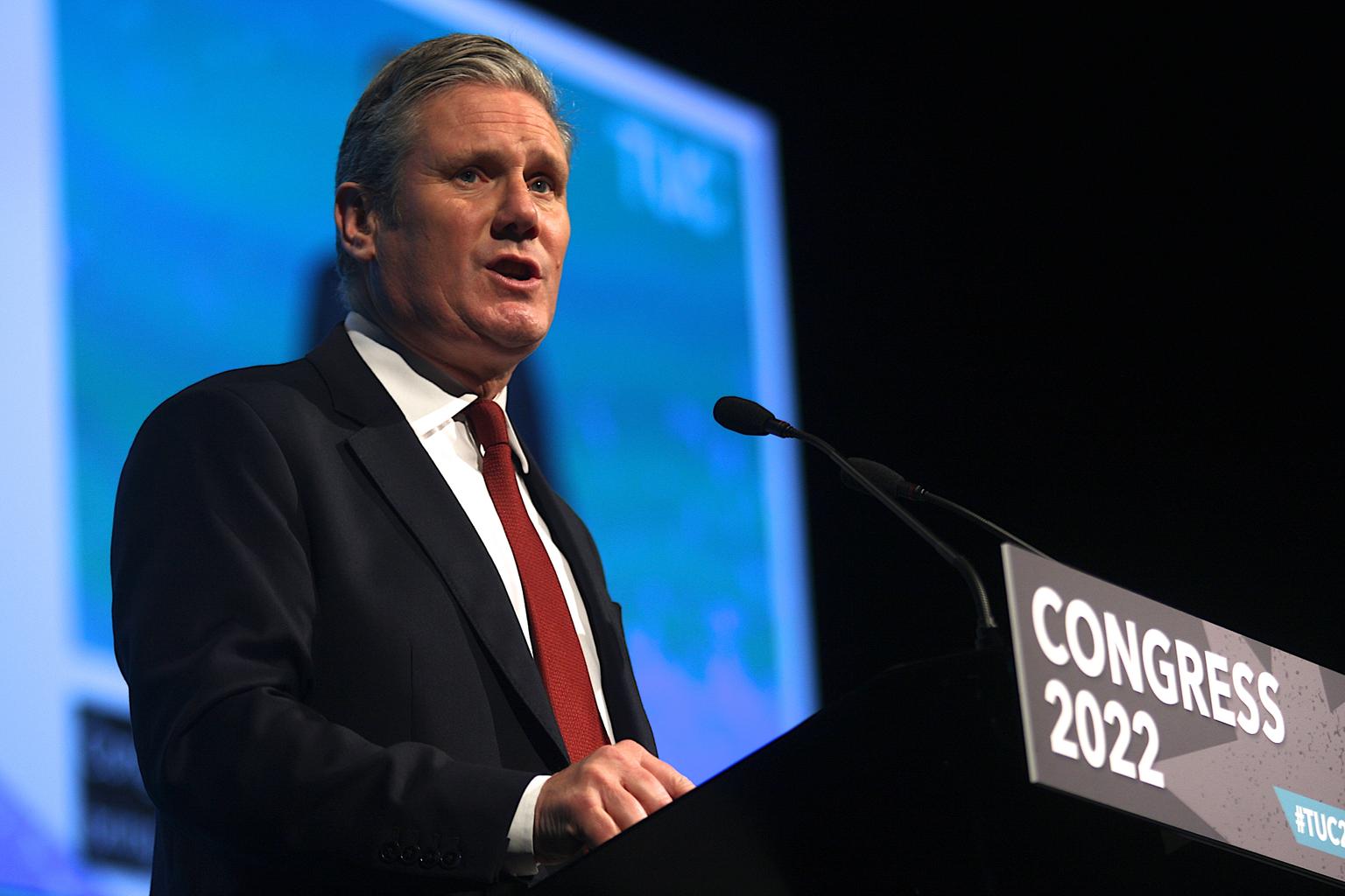 Labour Leader backs legislation to level the playing field between platforms and publishers